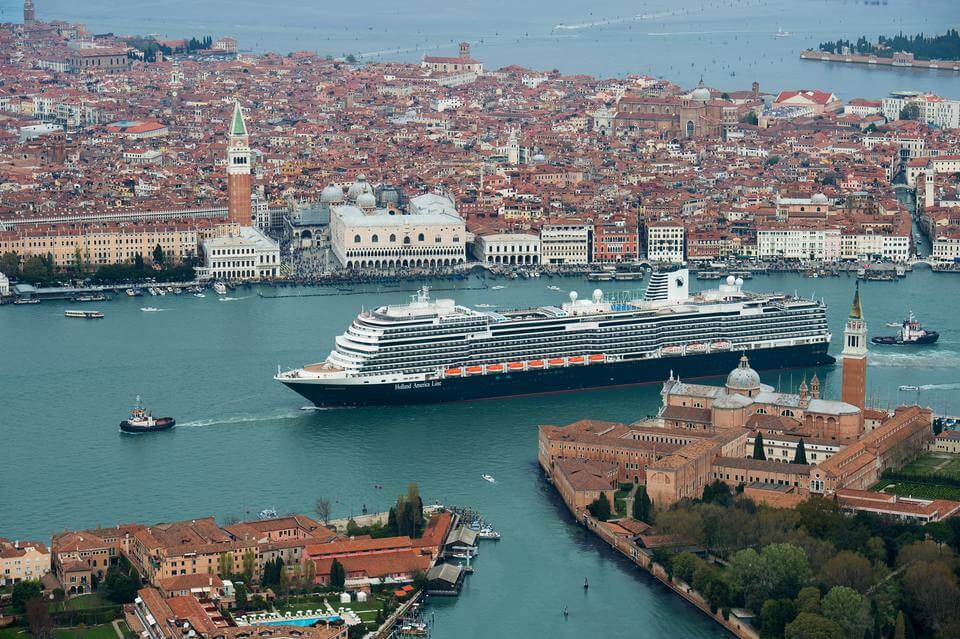 Holland America Koningsdam in Venice