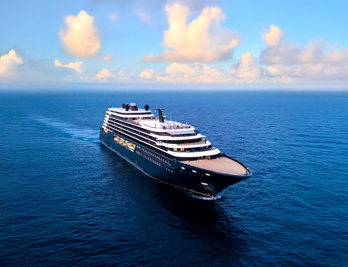 Luminara yacht of The Ritz-Carlton Yacht Collection sailing on bright blue ocean